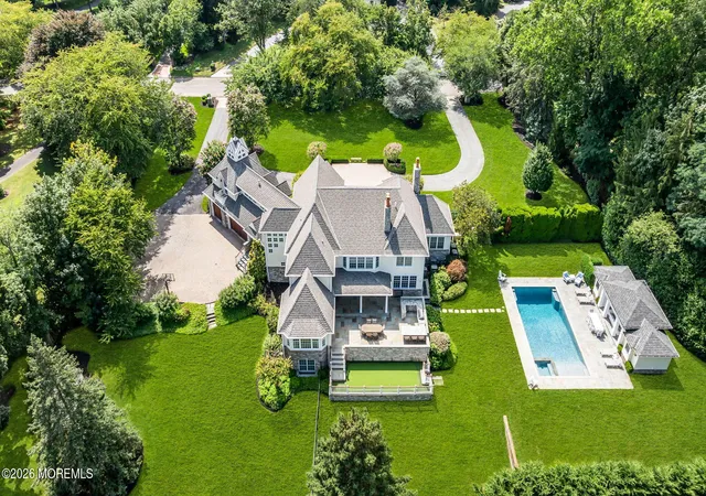 Photo 4 of Sale Pending at 11 Woods End Rd, Rumson, NJ 07760 | MLS# 22629009 | Listing updated on 2026-09-26