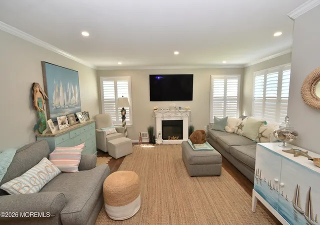 Photo 3 of Sale Pending at 2 Ellison Ct, Keyport, NJ 07735 | MLS# 22628577 | Listing updated on 2026-09-26