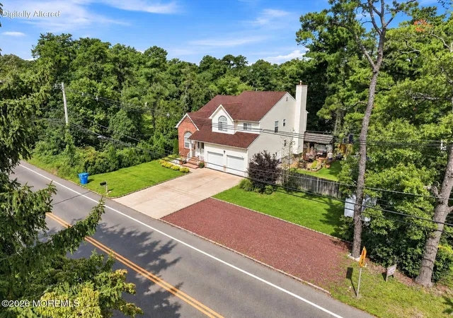 Photo 3 of Single family home for sale at 1925 Commonwealth Blvd, Toms River, NJ 08757 | MLS# 22628640 | Listing updated on 2026-09-24