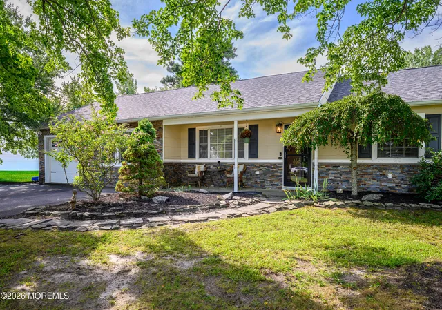 Photo 1 of Single family home for sale at 1109 Verdant Rd, Toms River, NJ 08753 | MLS# 22628649 | Listing updated on 2026-09-16