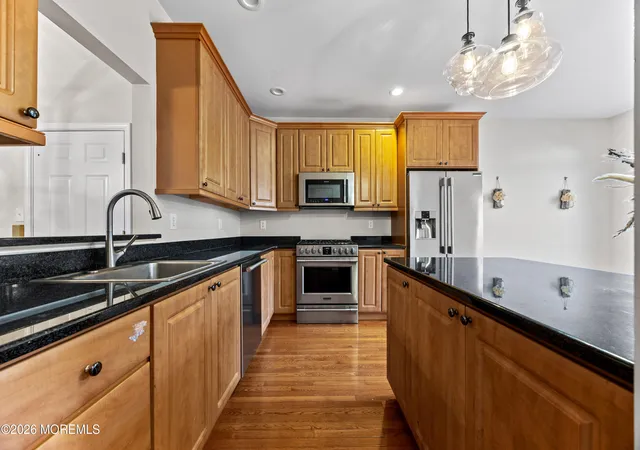 Photo 4 of Condo for sale at 21 W Aspen Way, Matawan, NJ 07747 | MLS# 22628667 | Listing updated on 2026-09-14