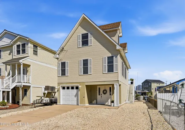 Single family home for sale at 237 Dogwood Dr, Bayville, NJ 08721 | MLS# 22628651
