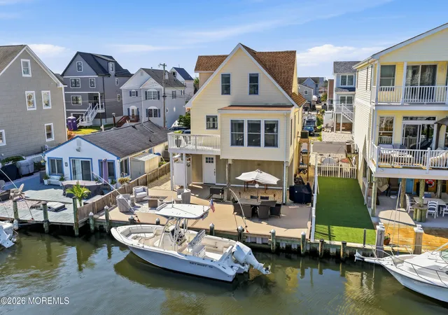 Photo 1 of Single family home for sale at 237 Dogwood Dr, Bayville, NJ 08721 | MLS# 22628651 | Listing updated on 2026-09-16