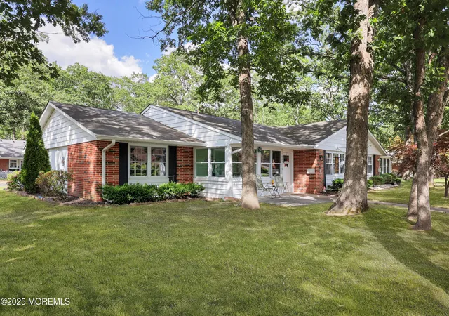Photo 2 of Single family home for sale at 198a Buckingham Dr, Lakewood, NJ 08701 | MLS# 22628653 | Listing updated on 2026-09-18