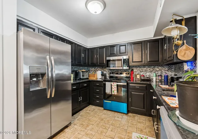 Photo 4 of Single family home for sale at 1 Killington Dr, Howell, NJ 07731 | MLS# 22628671 | Listing updated on 2026-09-11