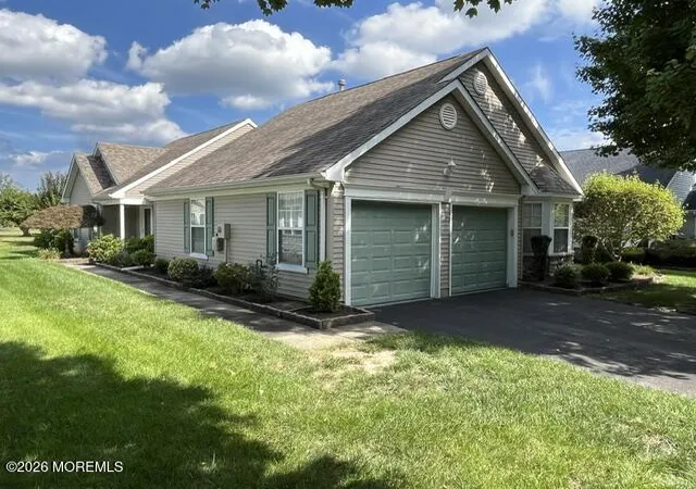 Photo 2 of Single family home for sale at 2758 Lenox St, Toms River, NJ 08755 | MLS# 22628716 | Listing updated on 2026-09-21