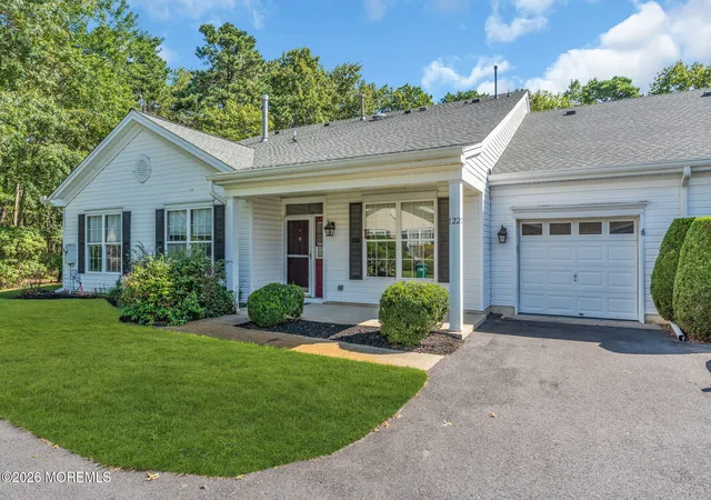 Photo 1 of Single family home for sale at 122 Greenlawns Dr, Lakewood, NJ 08701 | MLS# 22629399 | Listing updated on 2026-09-24