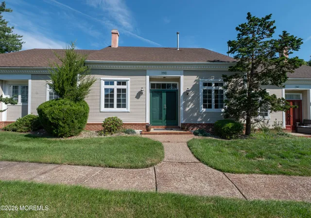 Photo 1 of Single family home for sale at 39 Winthrop Rd #39B, Monroe Township, NJ 08831 | MLS# 22628970 | Listing updated on 2026-09-22