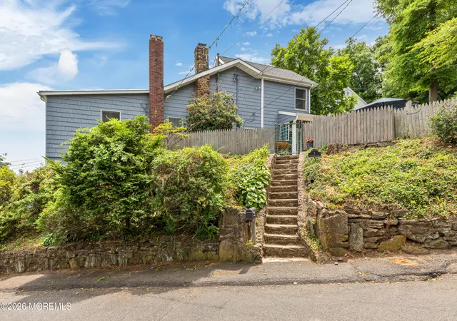 Photo 3 of Single family home for sale at 1 Light House Rd, Highlands, NJ 07732 | MLS# 22629292 | Listing updated on 2026-10-05