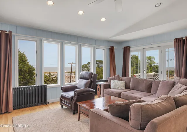 Photo 4 of Single family home for sale at 1 Light House Rd, Highlands, NJ 07732 | MLS# 22629292 | Listing updated on 2026-10-05