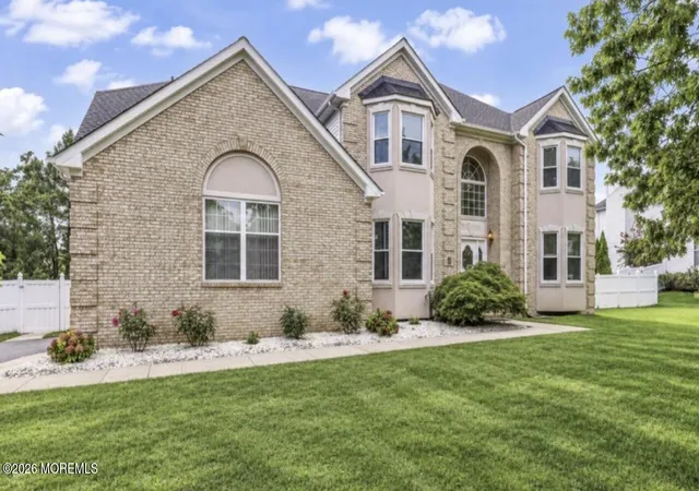 Photo 2 of Single family home for sale at 5 Shinnecock Hills Dr, Asbury Park, NJ 07712 | MLS# 22628696 | Listing updated on 2026-10-05