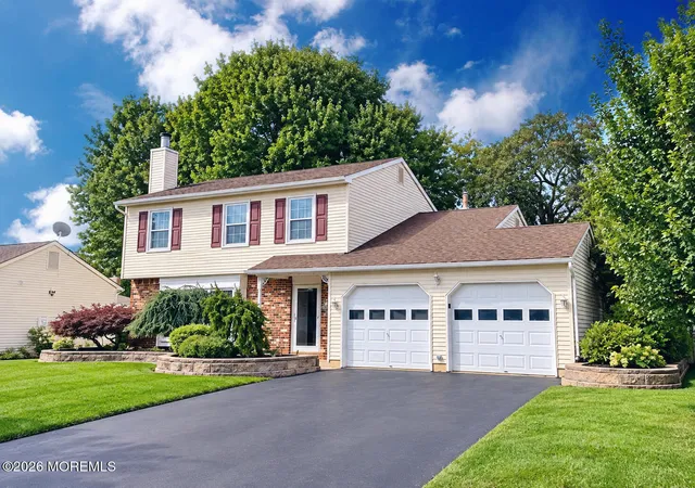 Photo 2 of Single family home for sale at 72 Bernard Dr, Howell, NJ 07731 | MLS# 22630261 | Listing updated on 2026-10-02