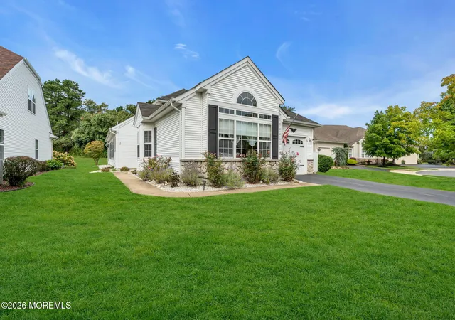 Photo 1 of Single family home for sale at 30 Arcadia Dr, Manchester Township, NJ 08759 | MLS# 22629809 | Listing updated on 2026-09-29