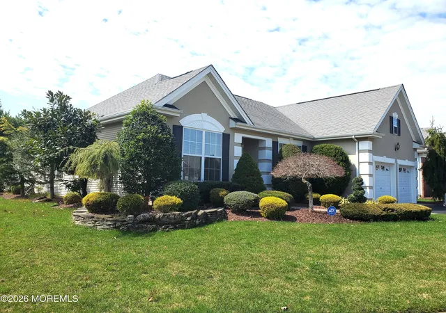 Photo 2 of Single family home for sale at 41 Portchester Dr, Jackson, NJ 08527 | MLS# 22628752 | Listing updated on 2026-10-02