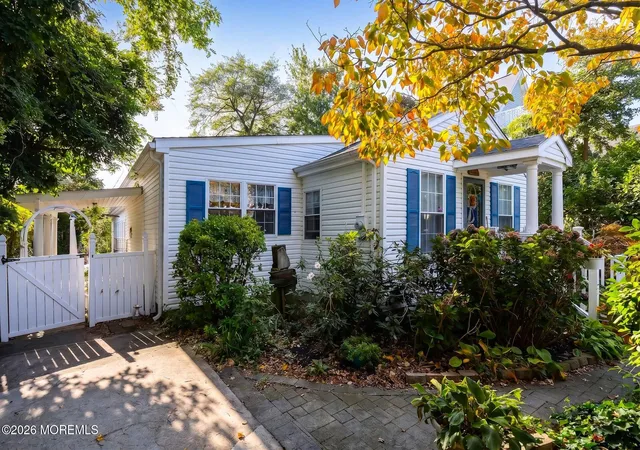 Photo 2 of Single family home for sale at 3107 Victor Ave, Toms River, NJ 08753 | MLS# 22628796 | Listing updated on 2026-10-26