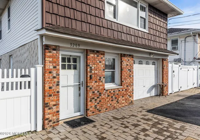 Photo 3 of Single family home for sale at 3209 Mattapan Ave, Point Pleasant Boro, NJ 08742 | MLS# 22628800 | Listing updated on 2026-10-07