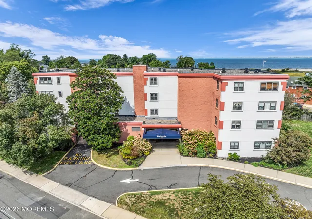 Photo 2 of Sale Pending at 32 Center Ave #3, Atlantic Highlands, NJ 07716 | MLS# 22628801 | Listing updated on 2026-09-25