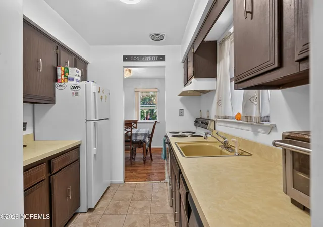 Photo 4 of Condo for sale at 489 B Laurel Brk Dr, Brick, NJ 08724 | MLS# 22628843 | Listing updated on 2026-09-23