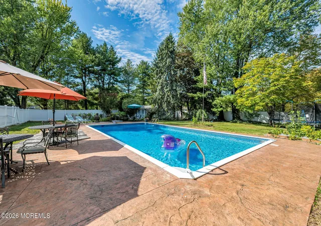Photo 3 of Sale Pending at 122 Hibernia Way, Freehold, NJ 07728 | MLS# 22629644 | Listing updated on 2026-10-01