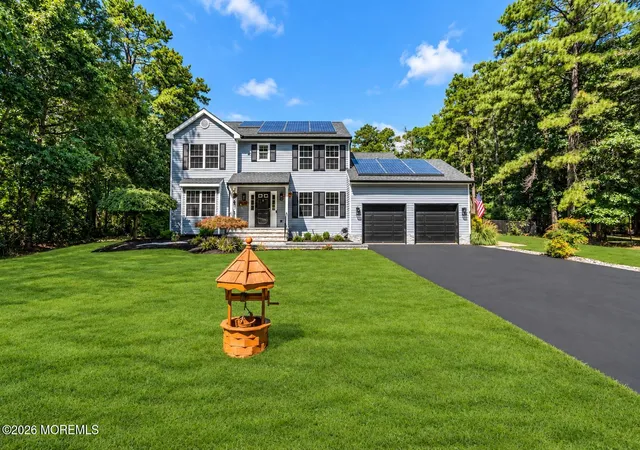 Photo 2 of Single family home for sale at 6 Chris Ann Ct, Jackson, NJ 08527 | MLS# 22630056 | Listing updated on 2026-10-05