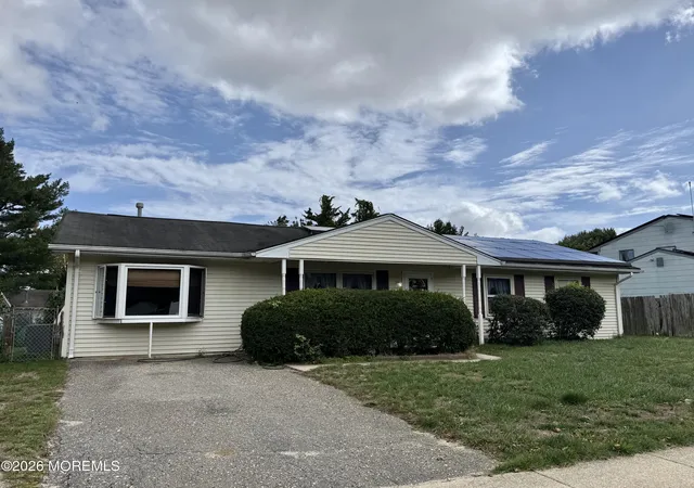 Photo 1 of Single family home for sale at 122 Beverly Dr, Barnegat, NJ 08005 | MLS# 22630132 | Listing updated on 2026-09-24