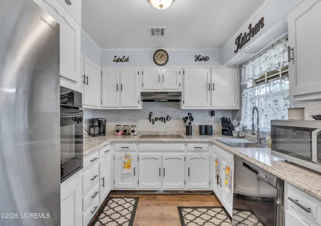 Photo 3 of Single family home for sale at 915 Dumbarton Dr #A, Lakewood, NJ 08701 | MLS# 22628853 | Listing updated on 2026-09-23