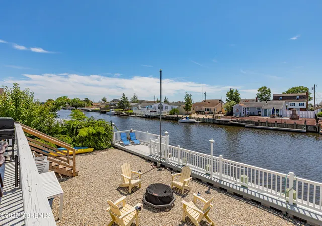 Photo 1 of Single family home for sale at 33 W Mullica Rd, Little Egg Harbor Twp, NJ 08087 | MLS# 22628858 | Listing updated on 2026-09-20