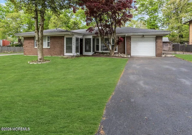 Photo 1 of Single family home for sale at 1130 Kenton Dr, Toms River, NJ 08753 | MLS# 22628921 | Listing updated on 2026-10-26