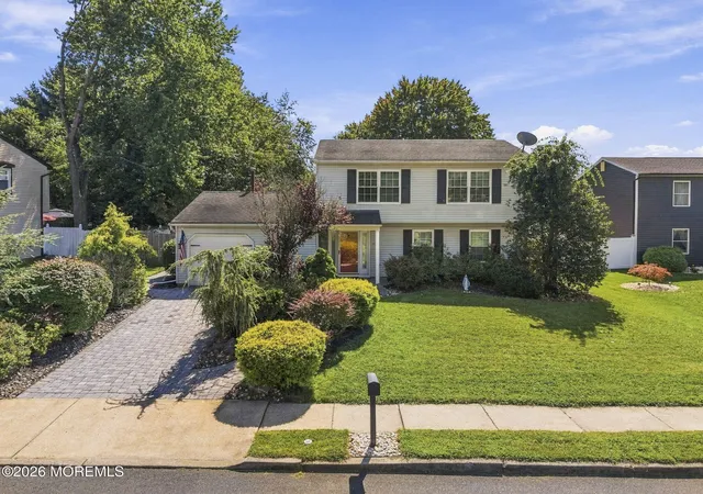 Photo 1 of Single family home for sale at 15 Cherry Bnd Dr N, Howell, NJ 07731 | MLS# 22628915 | Listing updated on 2026-10-07