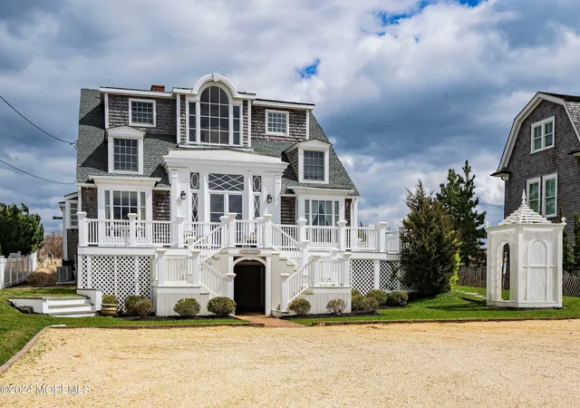 Single family home for sale at 961 East Ave, Mantoloking, NJ 08738 | MLS# 22629131