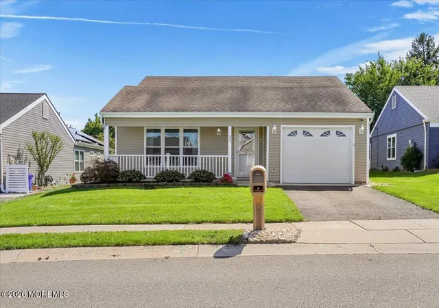 Photo 2 of Single family home for sale at 31 Red Hl Rd, Manchester, NJ 08759 | MLS# 22629008 | Listing updated on 2026-09-21