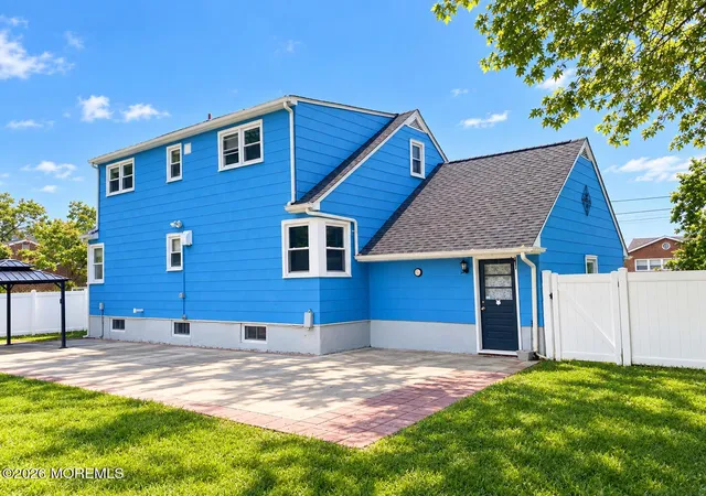 Photo 2 of Single family home for sale at 23 Cleveland Ave, South River, NJ 08882 | MLS# 22629812 | Listing updated on 2026-09-25