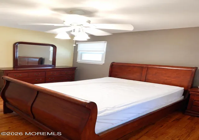 Photo 4 of Single family home for sale at 28 Woodside Dr, Howell, NJ 07731 | MLS# 22629757 | Listing updated on 2026-10-07