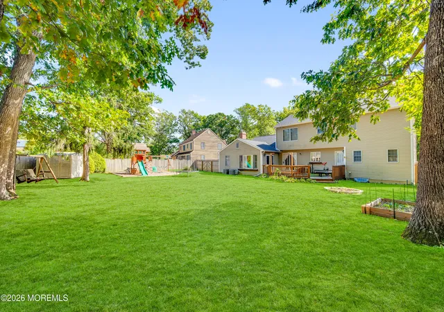 Photo 4 of Single family home for sale at 746 Ryan Run, Toms River, NJ 08753 | MLS# 22632827 | Listing updated on 2026-10-29