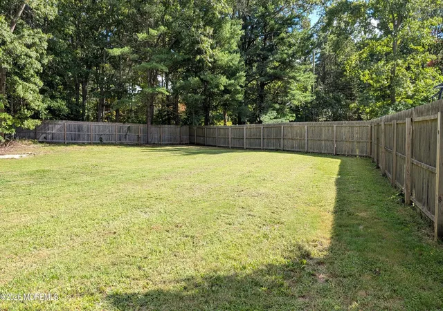 Photo 3 of Single family home for sale at 550 S 8th Avenue, Galloway, NJ 08205 | MLS# 22628971 | Listing updated on 2026-09-14