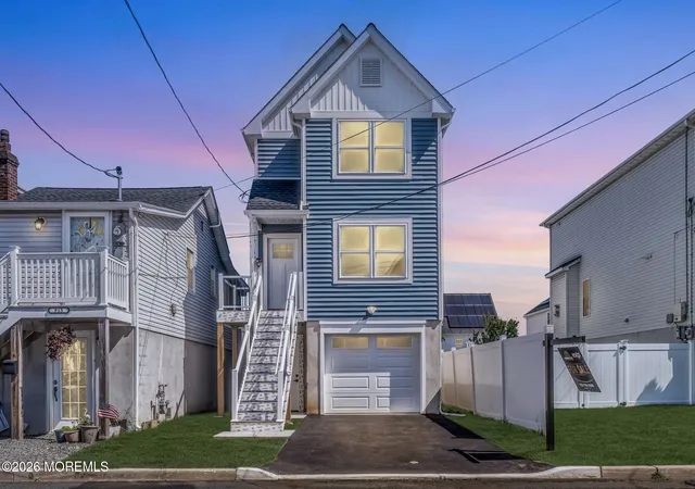 Photo 1 of Single family home for sale at 917 5th Street, Union Beach, NJ 07735 | MLS# 22629231 | Listing updated on 2026-09-19