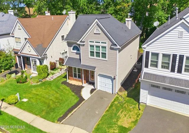 Photo 2 of Single family home for sale at 11 Carlisle Ct, Old Bridge, NJ 08857 | MLS# 22629571 | Listing updated on 2026-09-19