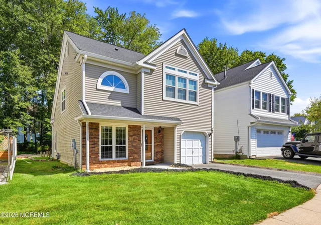 Photo 3 of Single family home for sale at 11 Carlisle Ct, Old Bridge, NJ 08857 | MLS# 22629571 | Listing updated on 2026-09-19