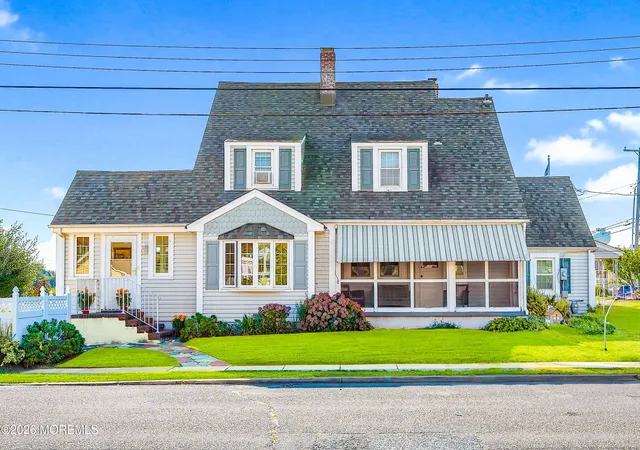 Photo 1 of Single family home for sale at 200 Washington Ave, Point Pleasant Beach, NJ 08742 | MLS# 22629457 | Listing updated on 2026-10-05