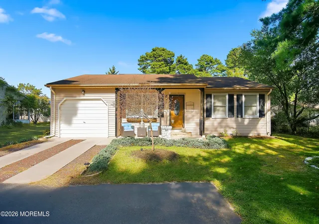 Photo 2 of Single family home for sale at 40 Hummingbird Ln #73, Whiting, NJ 08759 | MLS# 22628987 | Listing updated on 2026-09-14