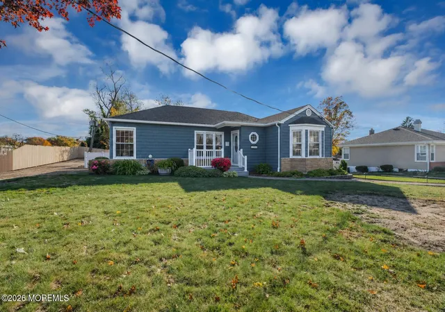 Photo 1 of Single family home for sale at 294 Leonardville Rd, Belford, NJ 07718 | MLS# 22628986 | Listing updated on 2026-10-02