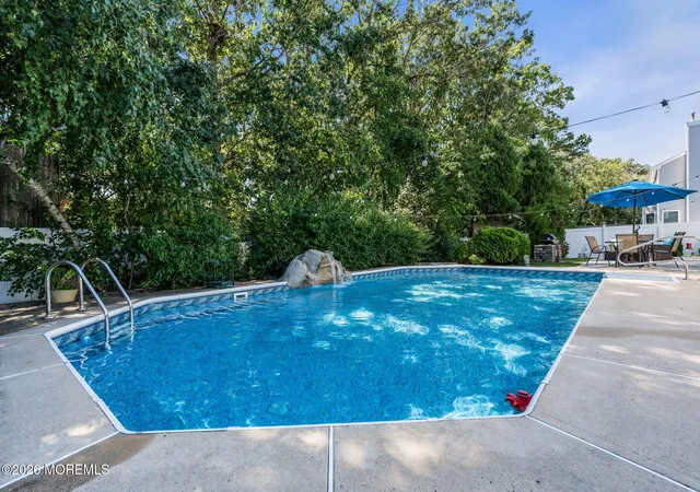 Photo 3 of Single family home for sale at 41 Deer Run Dr S, Barnegat, NJ 08005 | MLS# 22629175 | Listing updated on 2026-10-04