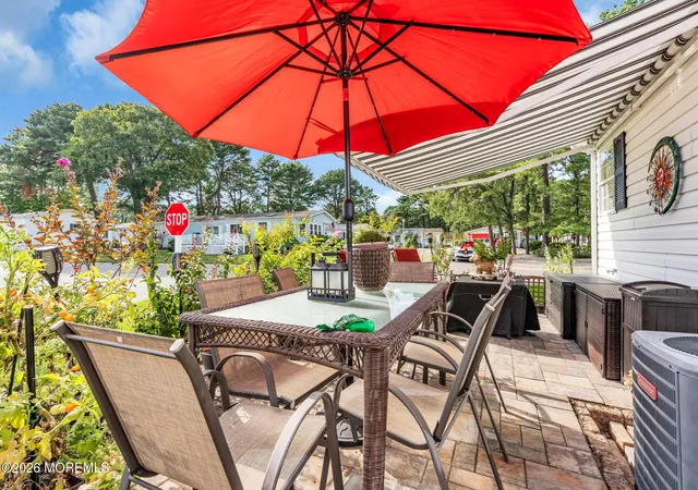 Photo 3 of Single family home for sale at 134 Briarwood Ct, Whiting, NJ 08759 | MLS# 22629032 | Listing updated on 2026-09-29