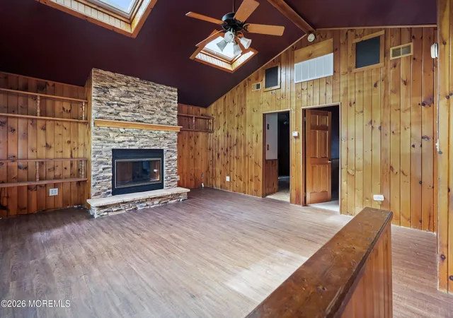 Photo 3 of Single family home for sale at 29 Murdock Pl, Jackson, NJ 08527 | MLS# 22629138 | Listing updated on 2026-09-16