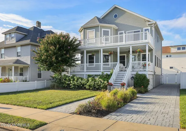 Photo 2 of Single family home for sale at 117 Forman Ave, Point Pleasant Beach, NJ 08742 | MLS# 22629583 | Listing updated on 2026-10-07