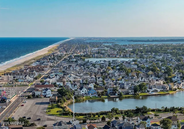 Photo 56 of Single family home for sale at 117 Forman Ave, Point Pleasant Beach, NJ 08742 | MLS# 22629583 | Listing updated on 2026-10-07