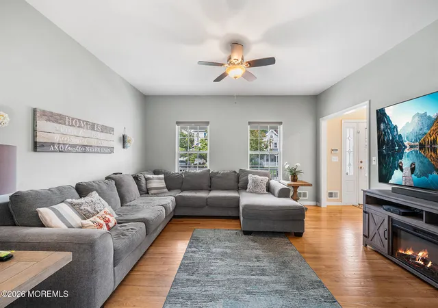 Photo 4 of Single family home for sale at 24 Messenger St, Toms River, NJ 08753 | MLS# 22629247 | Listing updated on 2026-09-23