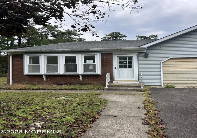 Photo 1 of Single family home for sale at 3 A Ml Ct, Whiting, NJ 08759 | MLS# 22629027 | Listing updated on 2026-09-18