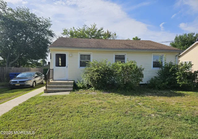 Photo 1 of Sale Pending at 2411 6th Avenue, Toms River, NJ 08753 | MLS# 22629068 | Listing updated on 2026-09-27
