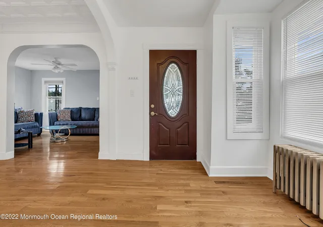 Photo 4 of Single family home for sale at 370 W Park Ave, Oakhurst, NJ 07755 | MLS# 22629102 | Listing updated on 2026-09-15